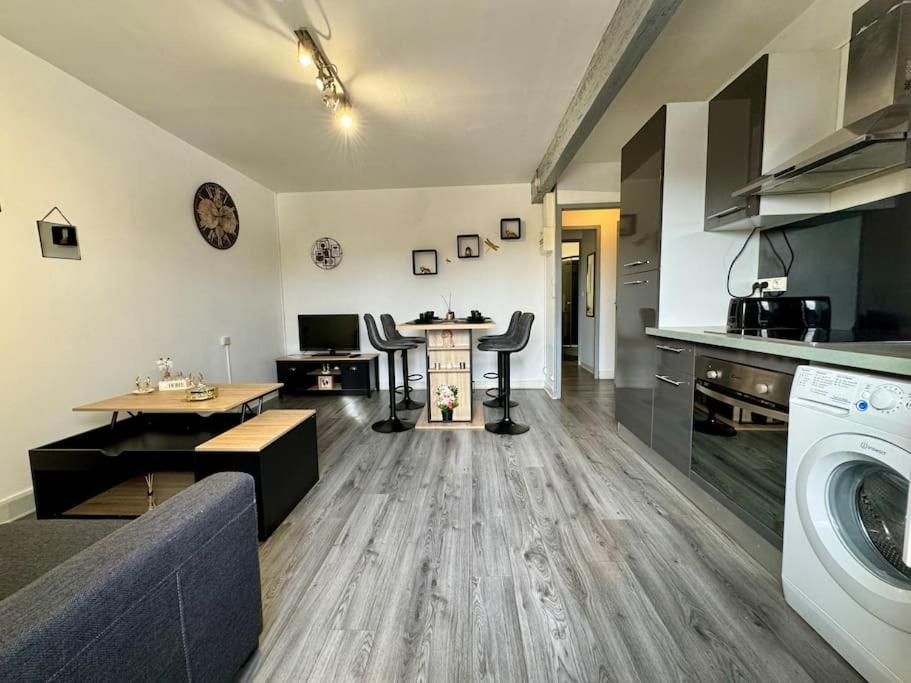 Isval Wifi-Hyper Centre Cognac Appartement Buitenkant foto